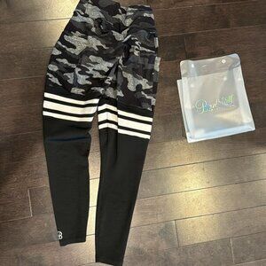 Scrunch Thigh-Highs BOMBSHELL Medium